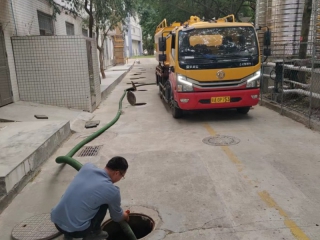 小車清理化油池1