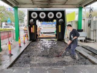 智能自動洗車機(jī)清淤2